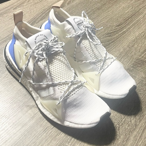 Adidas Arkyn Boost Women’s - Picture 5 of 14